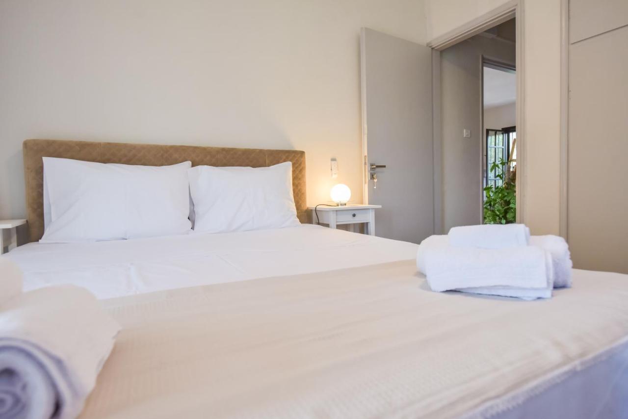 Alexandre Maison Beachfront Gialova Vacation Home Eksteriør billede