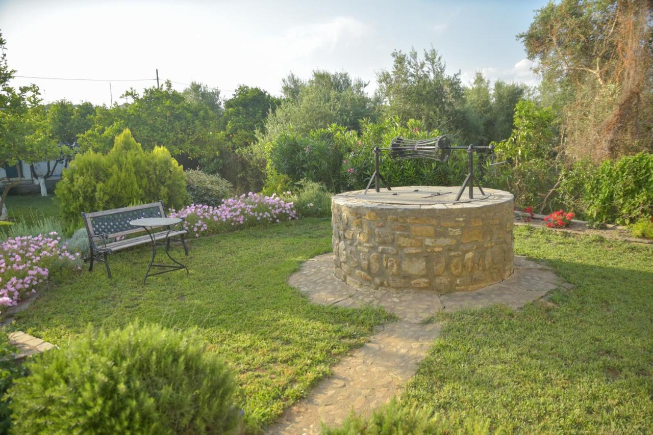 Alexandre Maison Beachfront Gialova Vacation Home Eksteriør billede